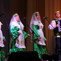 Татарская вокальная группа "Умырзая"